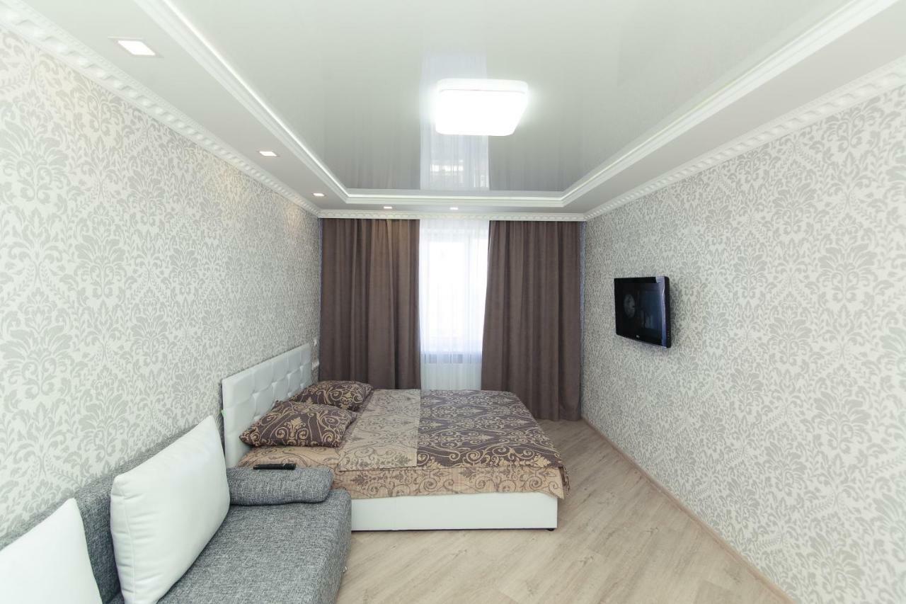 Luxury Apart-Hotel On Kondrateva Street Sumy Ngoại thất bức ảnh